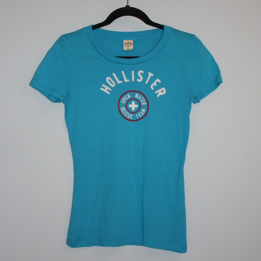Hollister/ Blue T-Shirt (Medium)